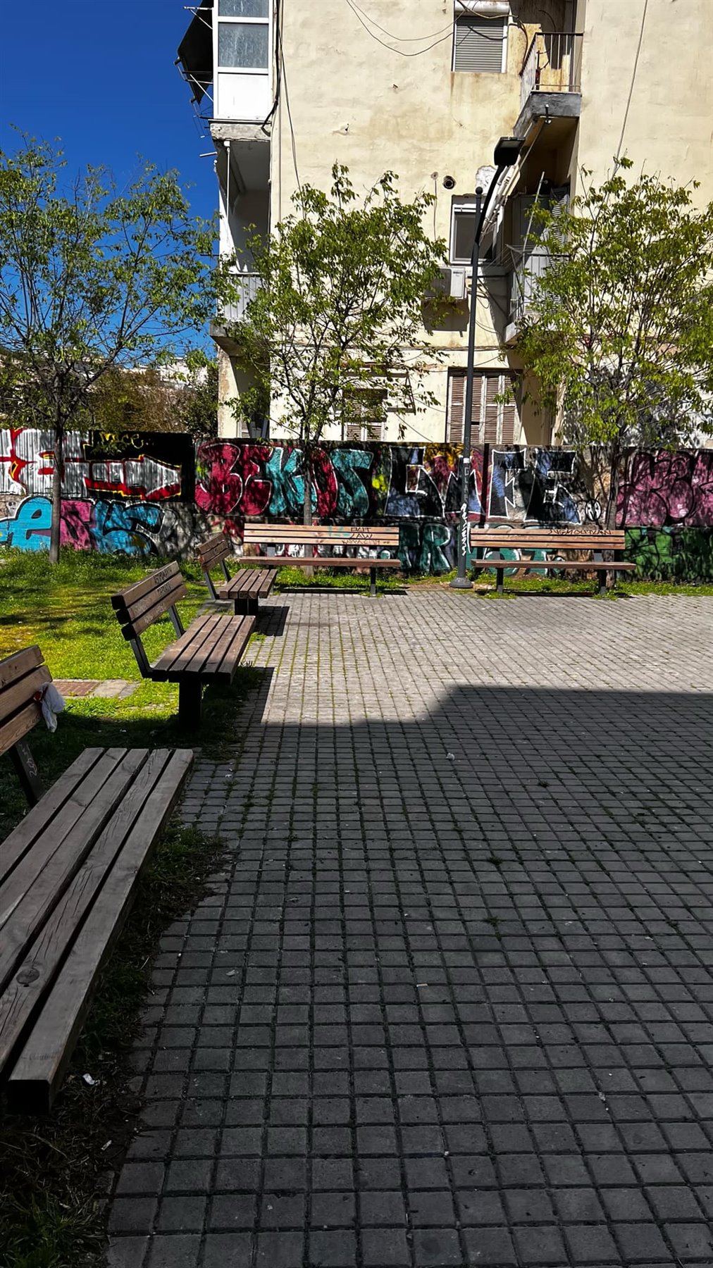 Visual Arts 2 - Paparrigopoulou park, path through the park