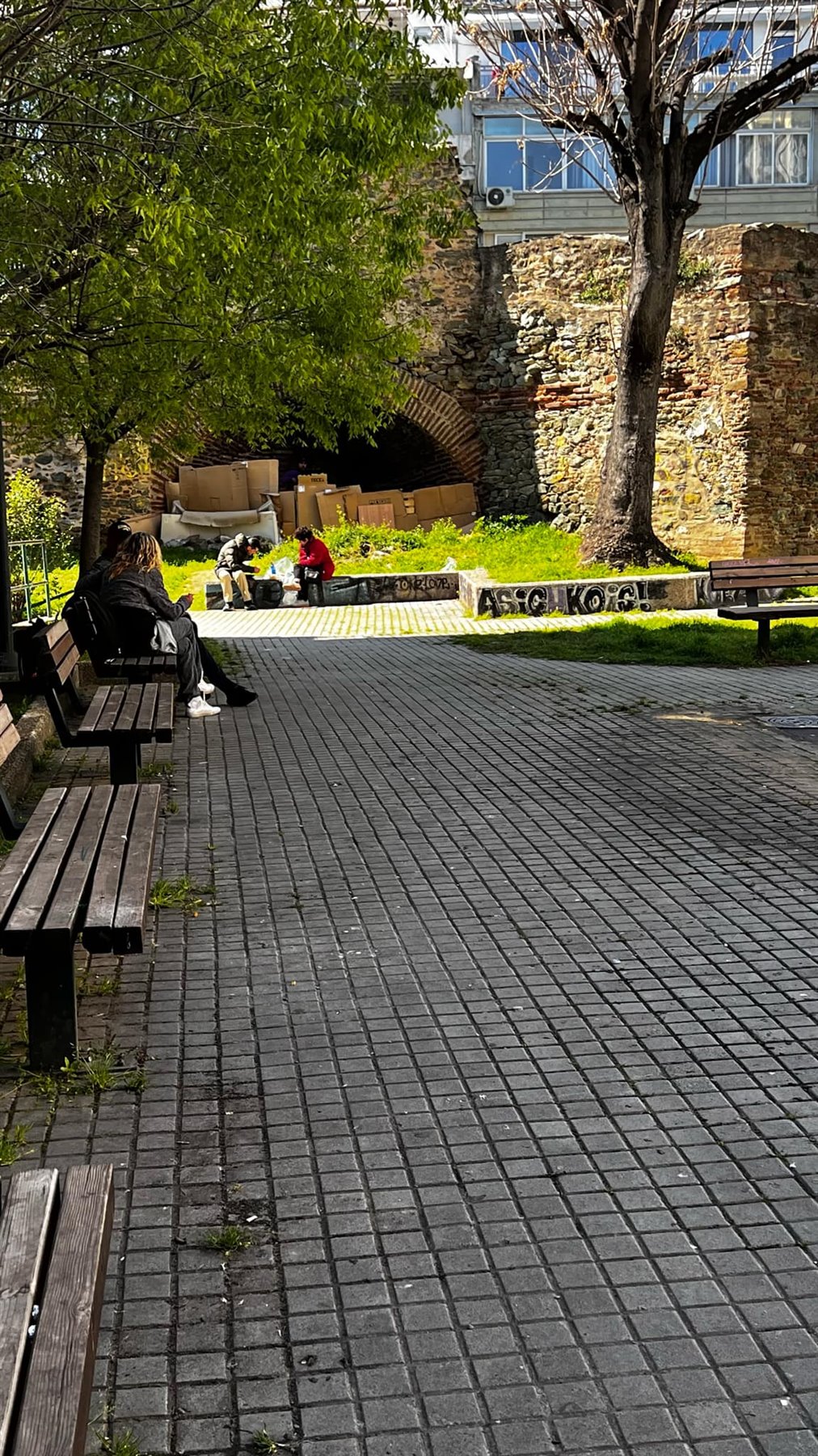 Visual Arts 2 - Paparrigopoulou park, benches along the path